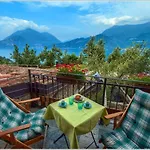 Fantastica Casa Poppo דירה בלאנו