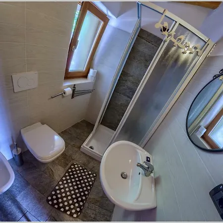 Fantastica Casa Poppo Daire Bellano