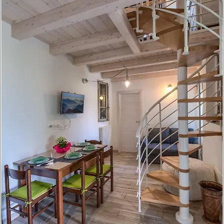 Fantastica Casa Poppo Апартаменты Беллано