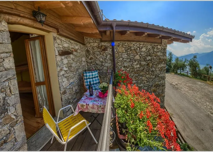 Fantastica Casa Poppo Bellano