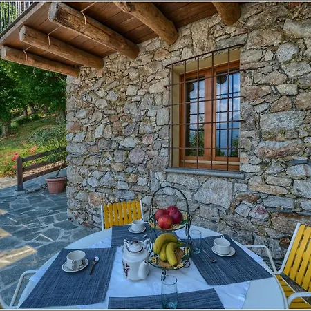 Fantastica Casa Poppo Bellano